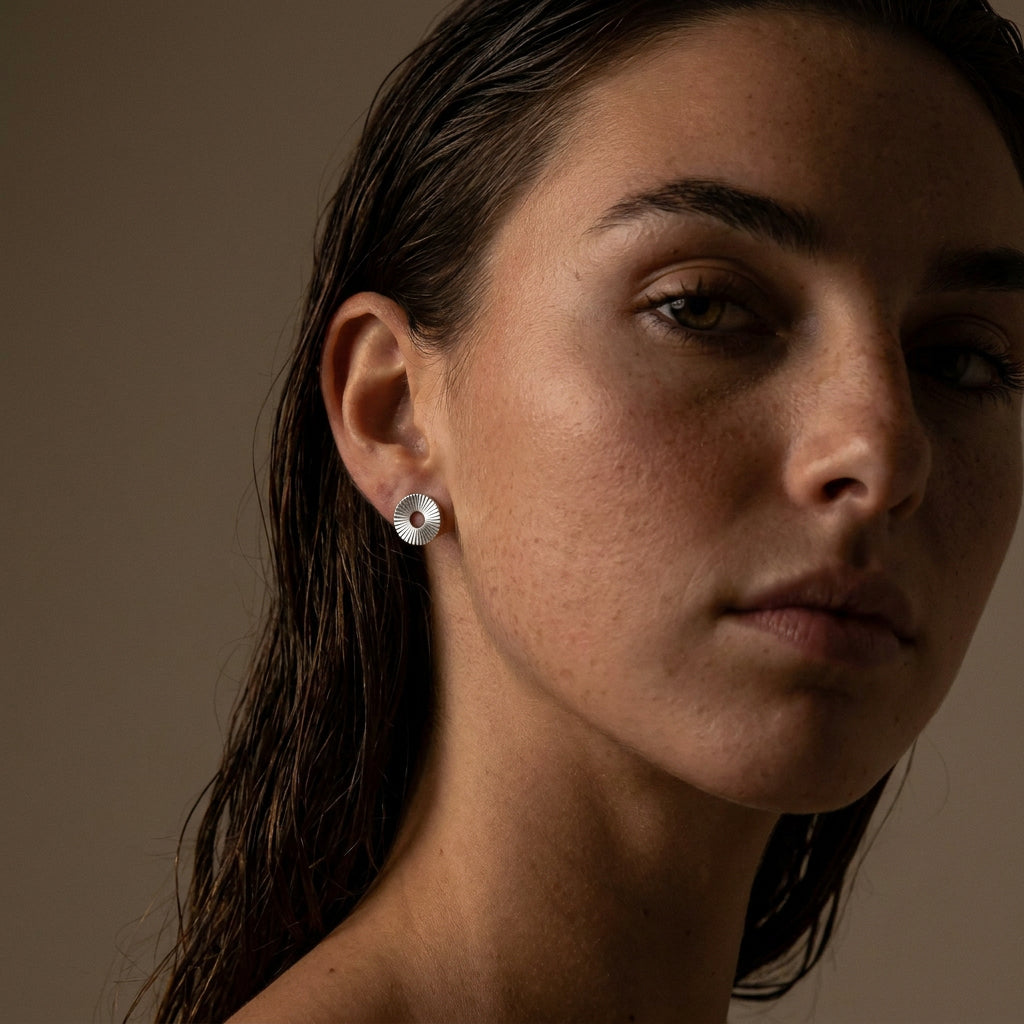 Sunset Circle Studs Øreringe Sølvfarvet