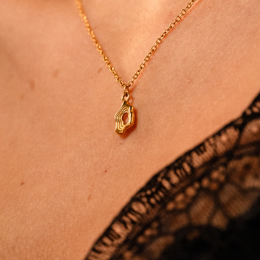 Lava Frame Halskæde 18K Guldbelagt