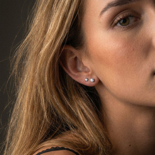 Classic Zirkon Studs Øreringe Sølvfarvet 3mm