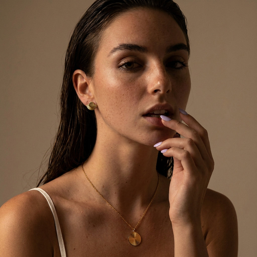 Sunset Eclipse Studs Øreringe 18K Guldbelagt
