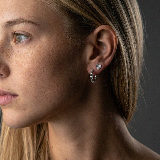 Sunset Heart Studs Øreringe Sølvfarvet