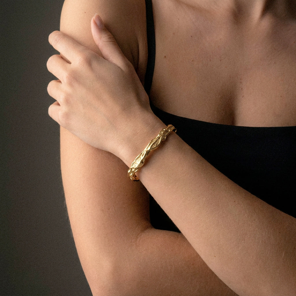 Lava Bangle Justerbar 18K Guldbelagt