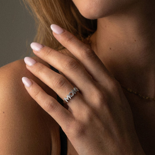 MOM Zirkon Ring Sølvfarvet
