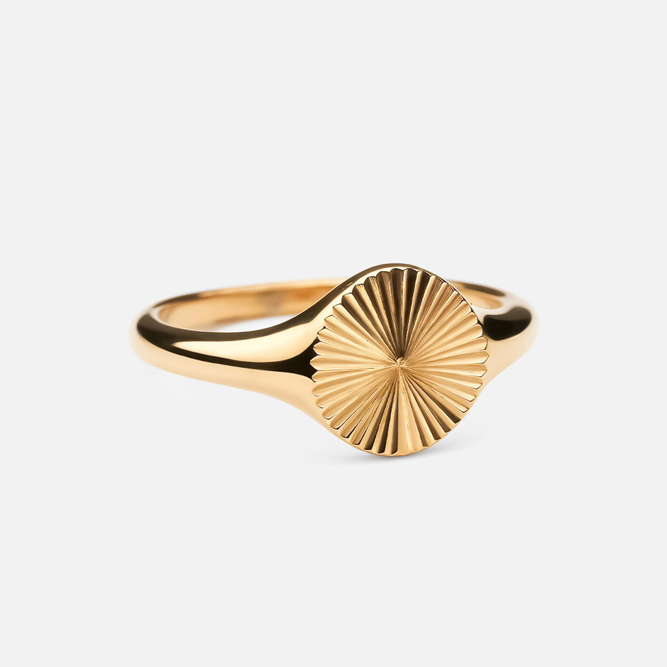 Ringe i Guld & Sølv | Vandfast, Holder Farven | Josephine Nord